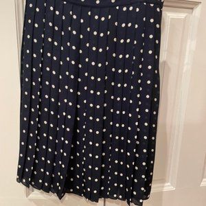 St John Pleated Skirt Size 2 Black & White Dot